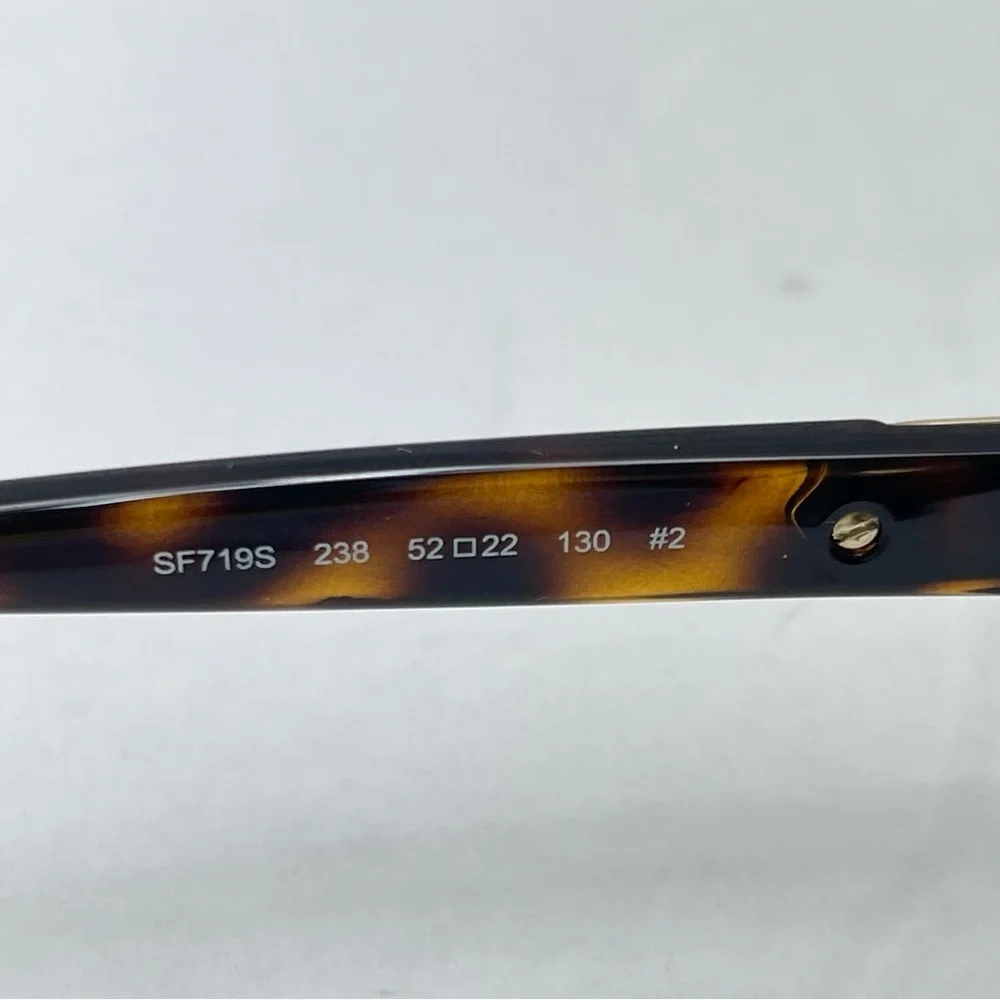 Salvatore Ferragamo Tortoise Made in Italy Sunglasses Lenses Included SF719S - Picture 8 of 8